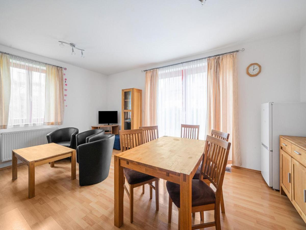 Comfortable Holiday Home In Lipno With Garden Lipno nad Vltavou Εξωτερικό φωτογραφία