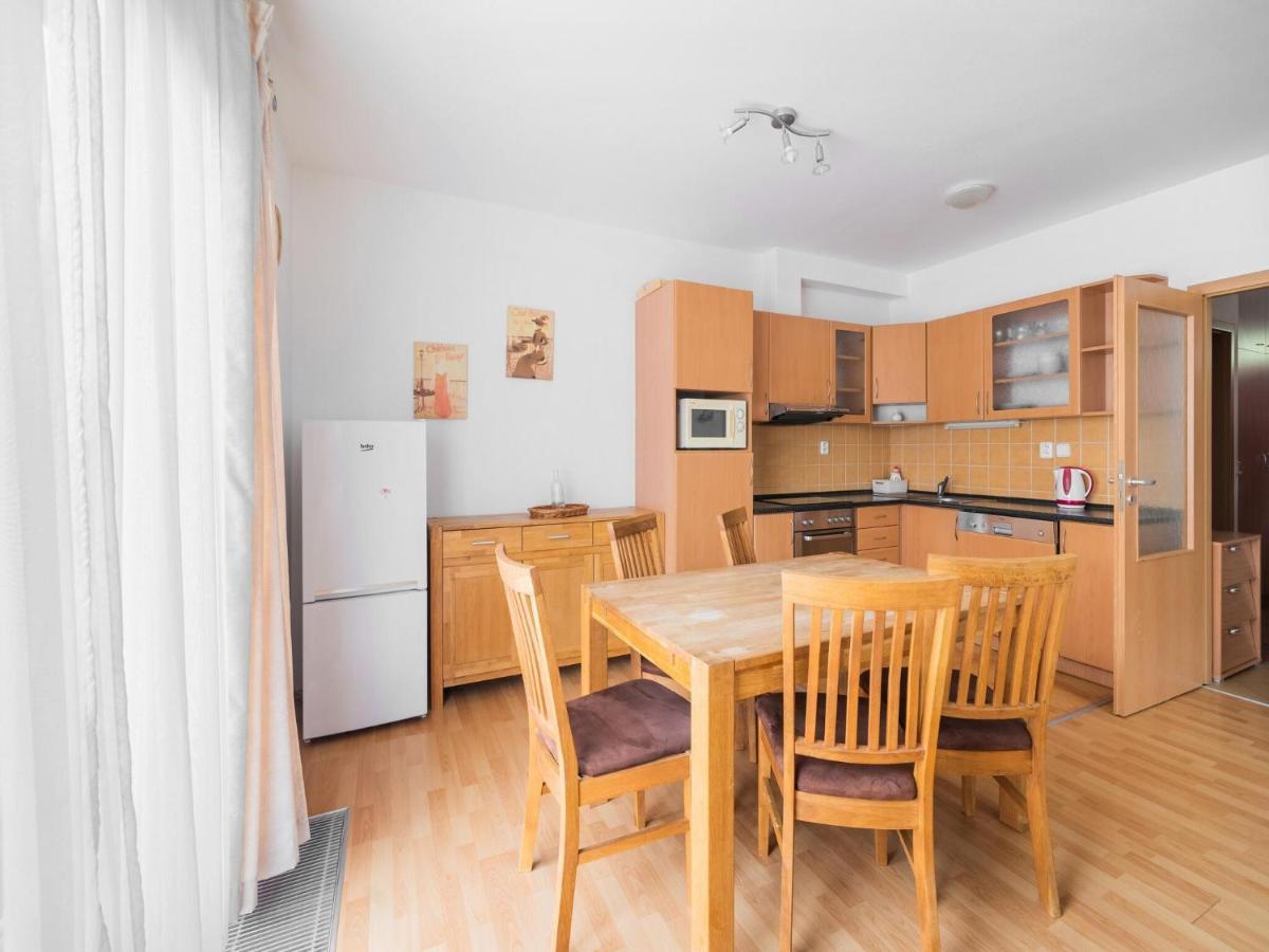 Comfortable Holiday Home In Lipno With Garden Lipno nad Vltavou Εξωτερικό φωτογραφία