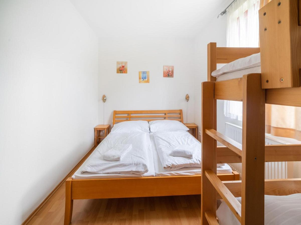 Comfortable Holiday Home In Lipno With Garden Lipno nad Vltavou Εξωτερικό φωτογραφία
